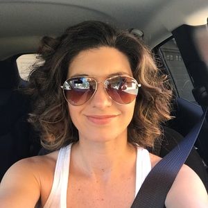 Meet your Posher, Tiffany